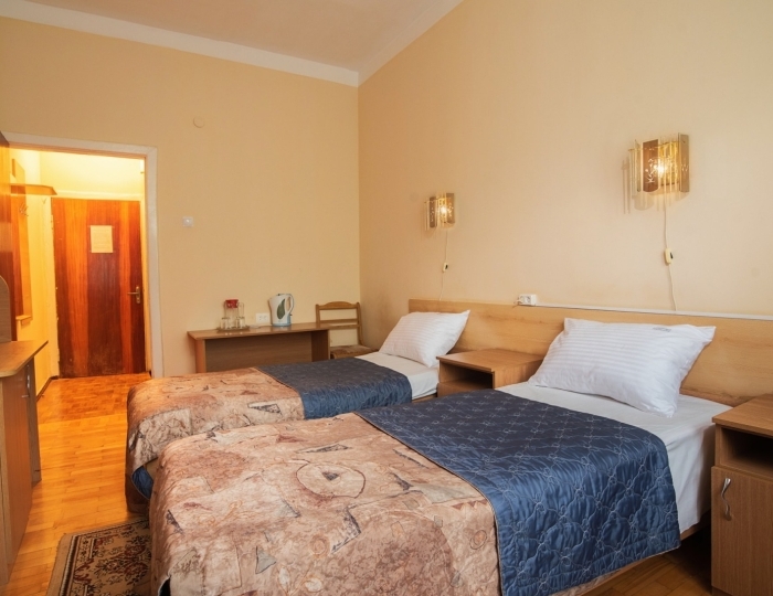 2-мест. 1-комн. номер 2 кат. (с балконом) - Санаторий «Надежда» Ессентуки